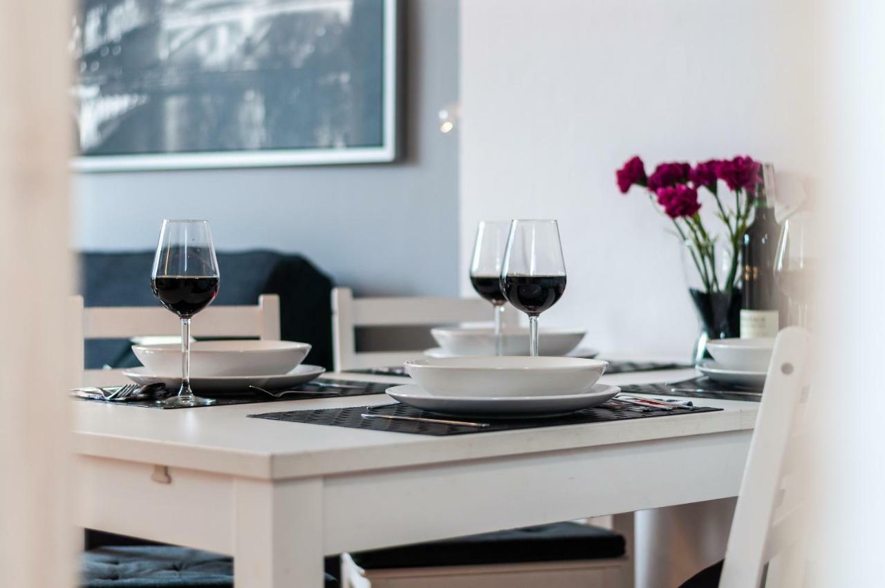 Apartments Dexter Warsaw By Noclegi Renters Екстериор снимка
